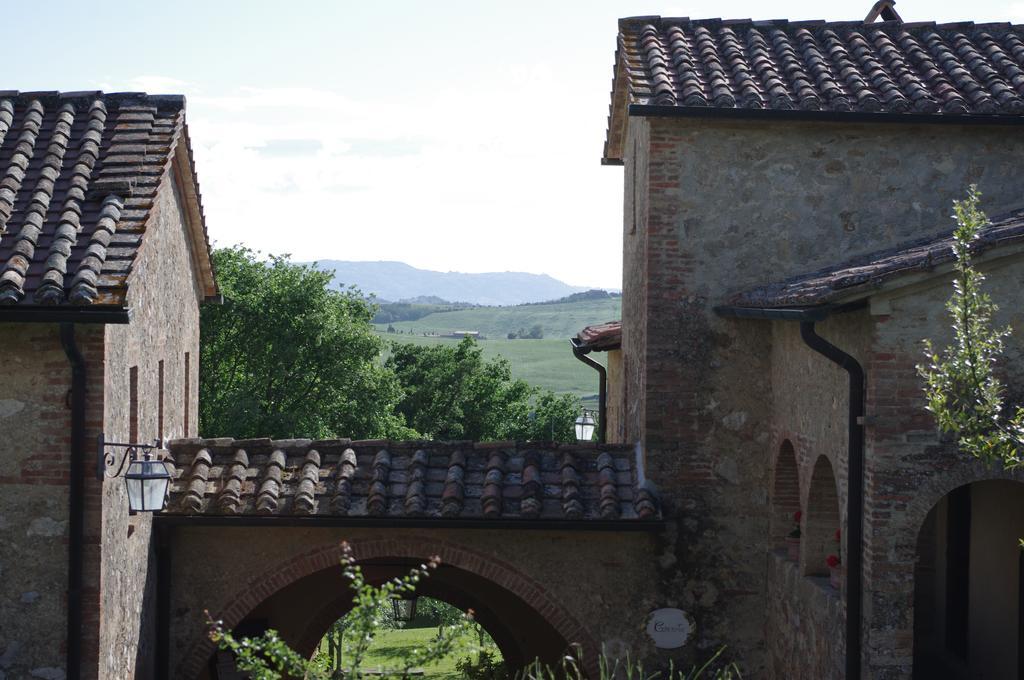 Agriturismo Cerreto بيينْسا المظهر الخارجي الصورة