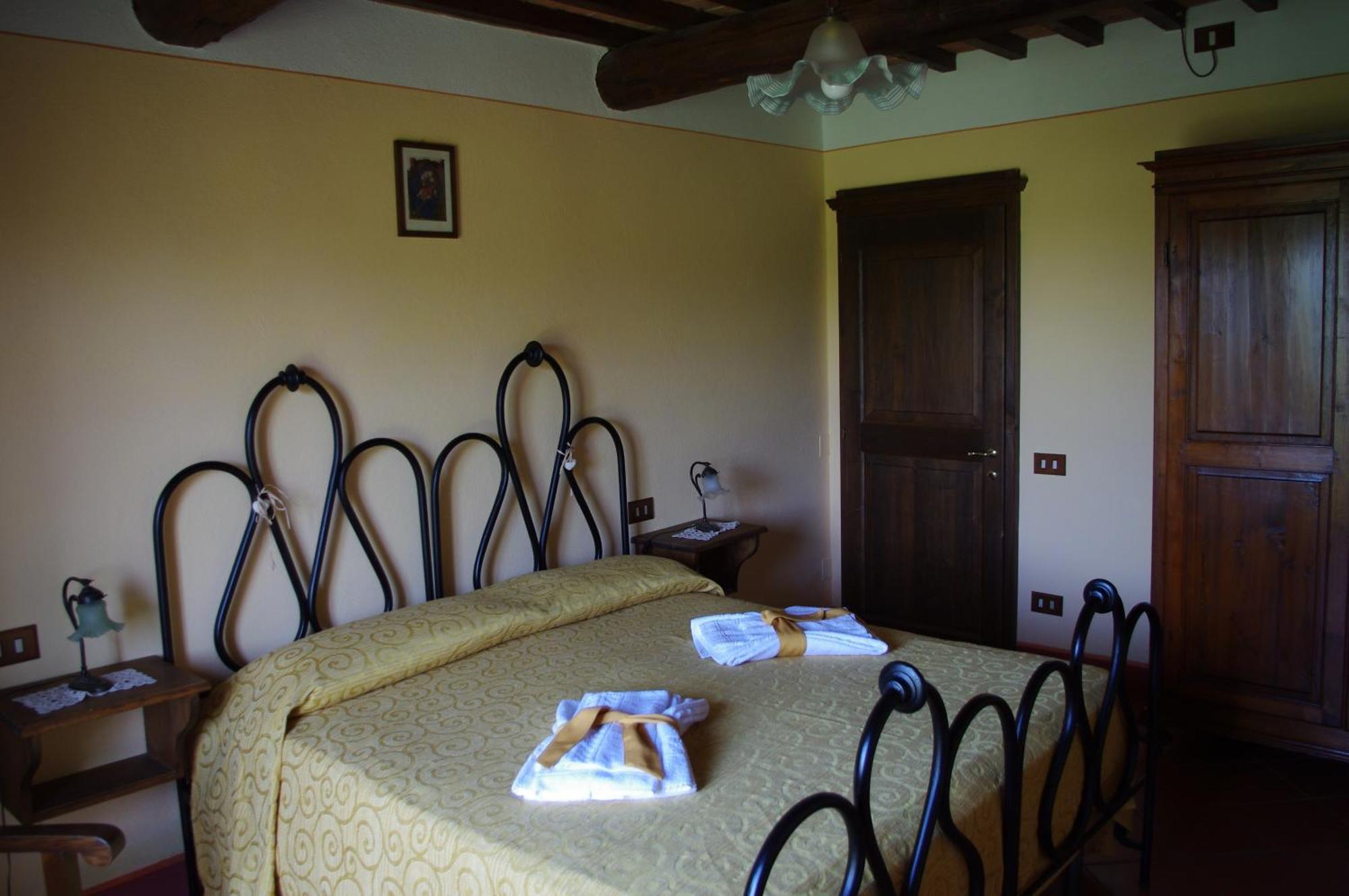 Agriturismo Cerreto بيينْسا الغرفة الصورة