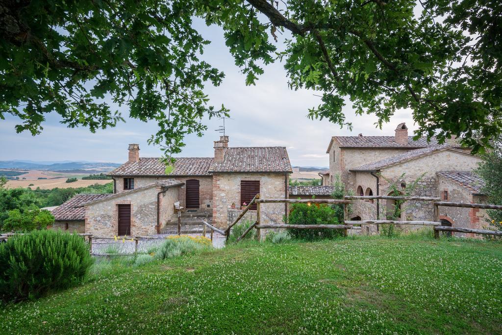 Agriturismo Cerreto بيينْسا المظهر الخارجي الصورة